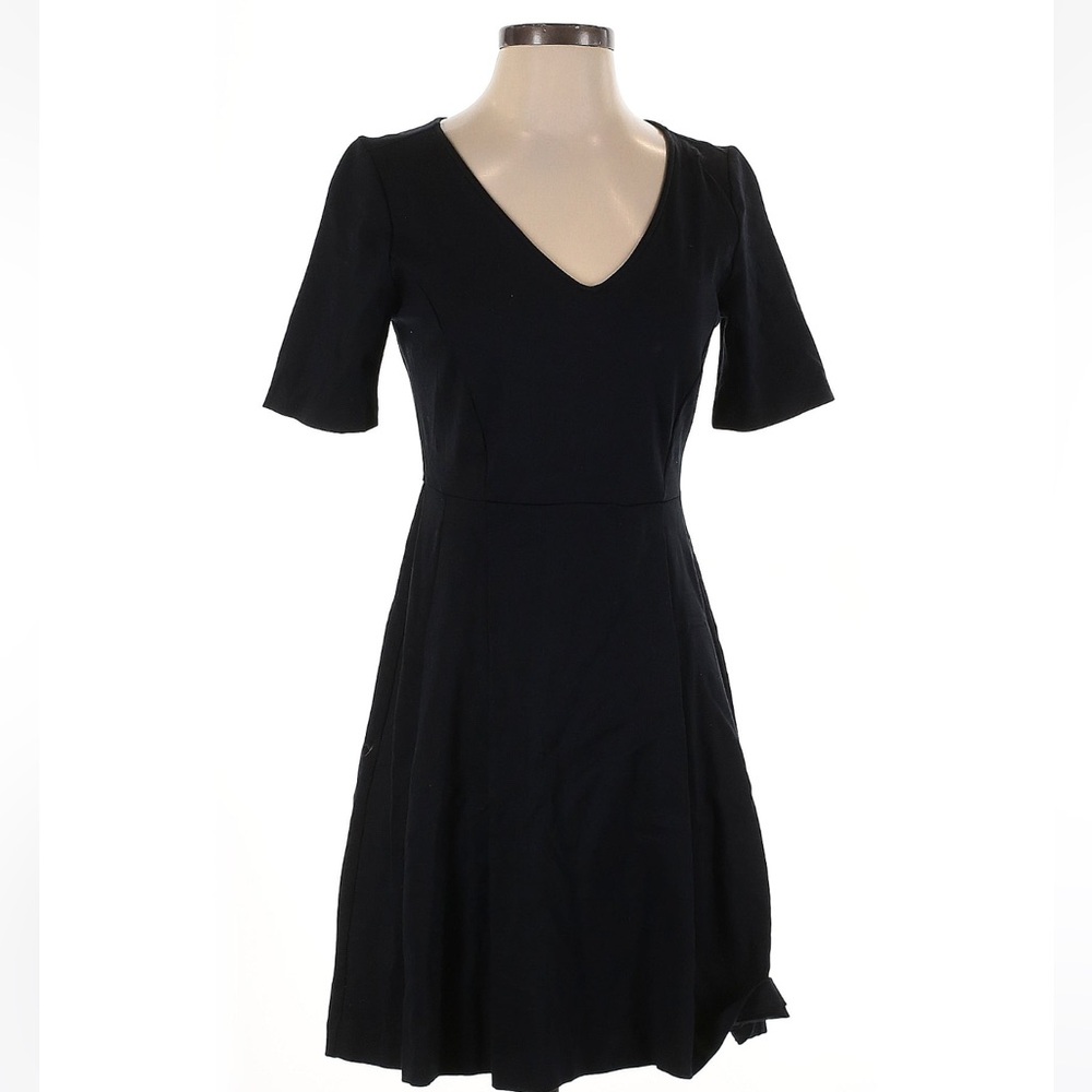 Vineyard Vines Black dress